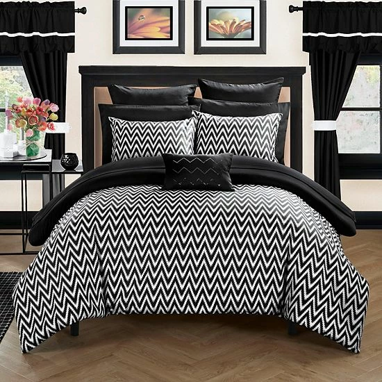 Hot Sale ๐ Unbranded Jacksonville 20-piece Bedding & Window Curtain Set Plum ๐ - Image 3