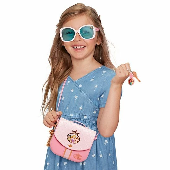 Outlet ๐ฅ Unbranded Disney Princess Style Collection Travel Purse โ๏ธ - Image 3