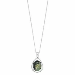 Brand new 🥰 Unbranded Sterling Silver Green Amber Oval Pendant Necklace ⭐