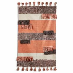 Brand new 🥰 Unbranded Topanga Woven Rug With Fringe And Tassels ❤️