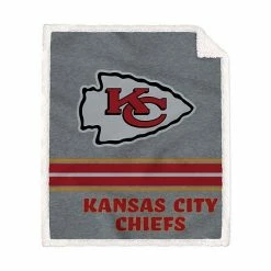 Best Pirce ✨ Unbranded Kansas City Chiefs 50'' X 60'' Vintage Triple Stripe Sherpa Blanket 😀
