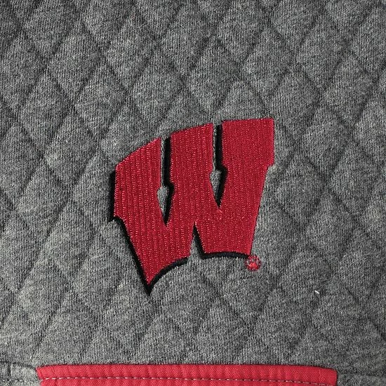 Wholesale 🔔 Unbranded 👩 Women's Pressbox Heathered Gray/Red Wisconsin Badgers Magnum Quilted Quarter-Snap Pullover Jacket 🥰 - Image 5