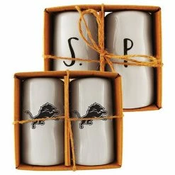 Hot Sale ✔️ Unbranded Detroit Lions Artisan Salt & Pepper Shakers 🤩