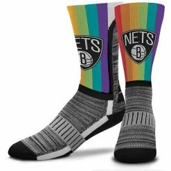 Hot Sale 🔥 Unbranded Men's For Bare Feet Brooklyn Nets V-Curve Rainbow Crew 🧦 Socks 🔔