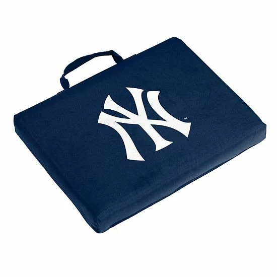 Cheap ๐ Unbranded New York Yankees Bleacher Seat Cushion ๐
