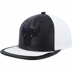 Outlet ❤️ Unbranded Men's Mitchell & Ness Black/White Chicago Bulls NBA Day One Snapback Hat 👏