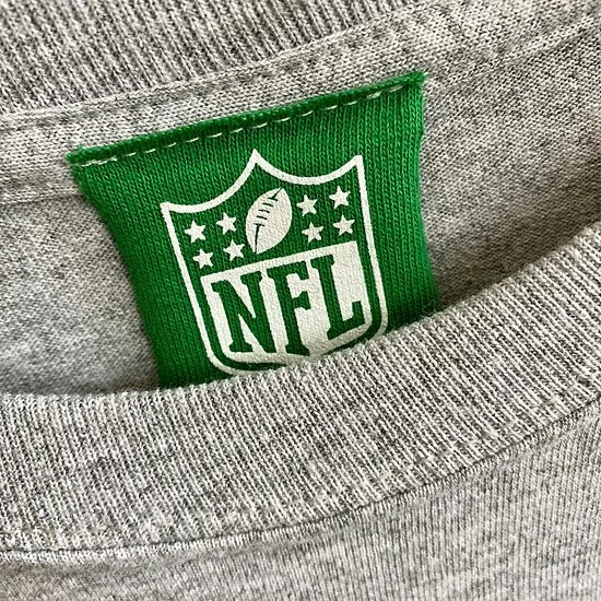 Best Sale ๐ Unbranded Men's Refried Apparel Heather Gray New Orleans Saints Sustainable Split T-Shirt ๐คฉ - Image 3