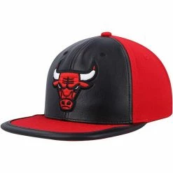 New 🔔 Unbranded Men's Mitchell & Ness Black/Red Chicago Bulls Day One Snapback Hat 💯