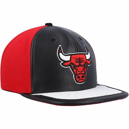 Promo ๐ Unbranded Men's Mitchell & Ness Black/White Chicago Bulls Day One Snapback Hat โ๏ธ - Image 3
